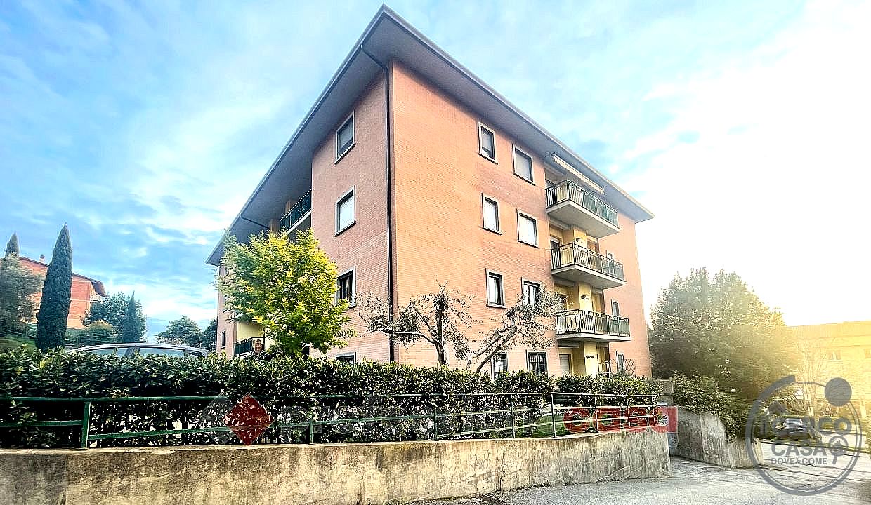 QUADRILOCALE VENDITA PERUGIA · foto 38