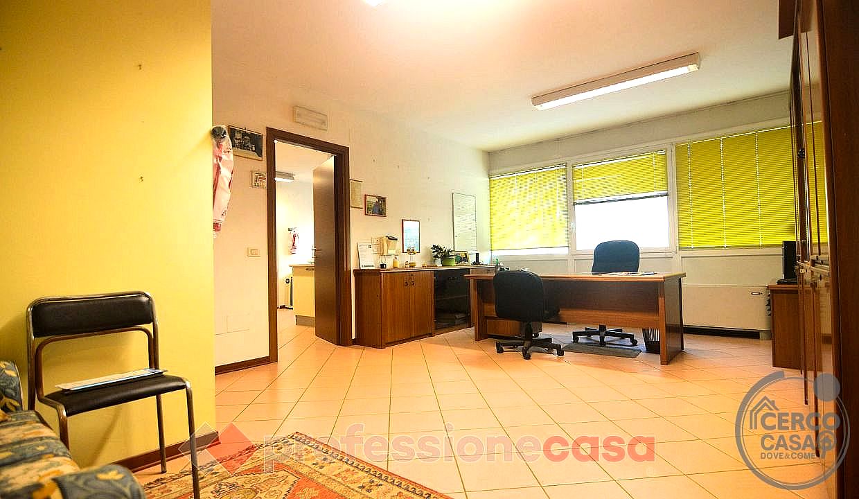UFFICIO VENDITA PERUGIA · foto 12