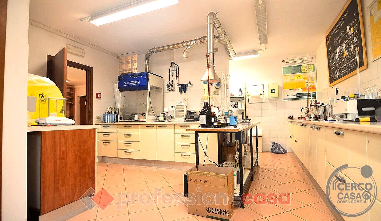 UFFICIO VENDITA PERUGIA · foto 7
