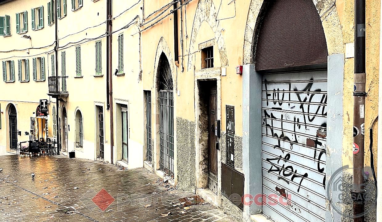 NEGOZIO VENDITA PERUGIA · foto 8