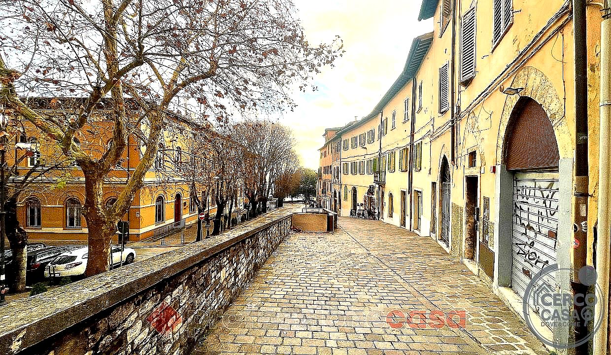 NEGOZIO VENDITA PERUGIA