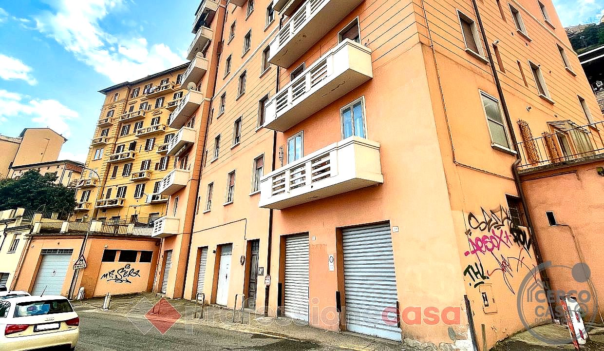 BOX - GARAGE VENDITA PERUGIA