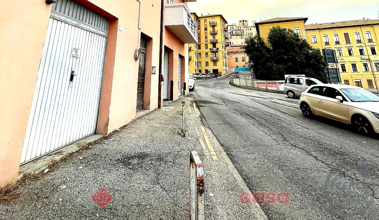 BOX - GARAGE VENDITA PERUGIA · foto 5