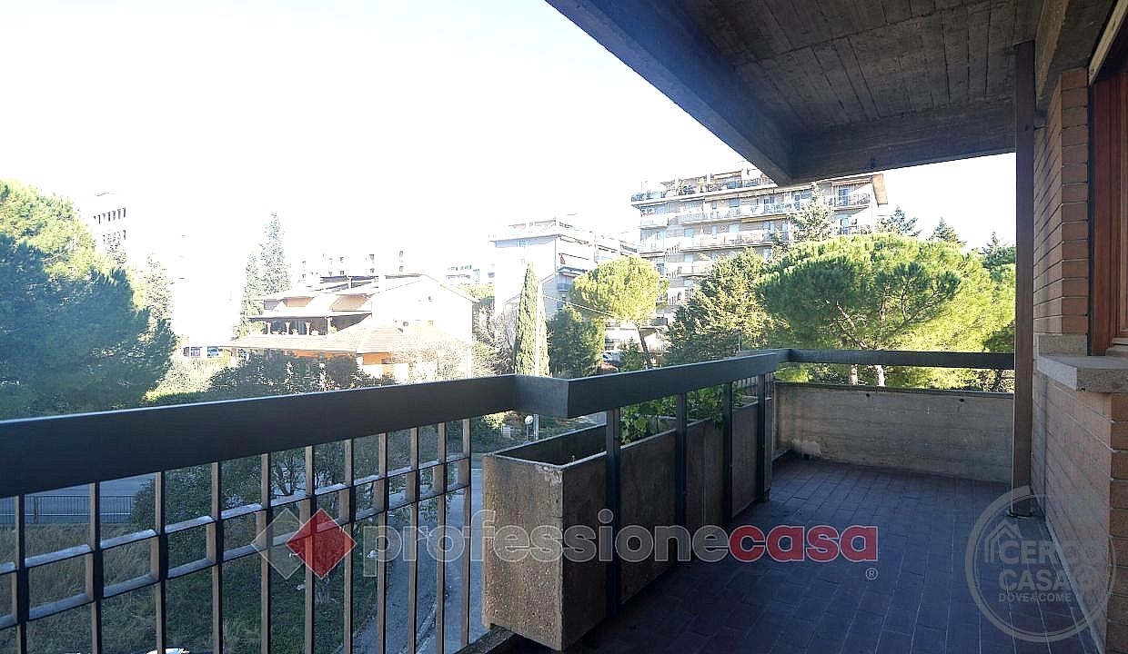 QUADRIFAMILIARE VENDITA PERUGIA · foto 8