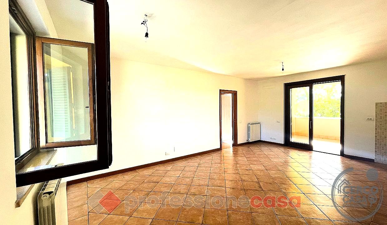 TRILOCALE VENDITA CORCIANO · foto 18