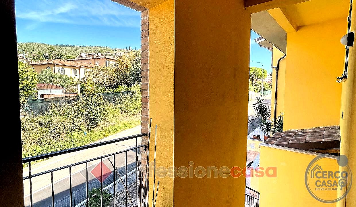 TRILOCALE VENDITA CORCIANO · foto 3