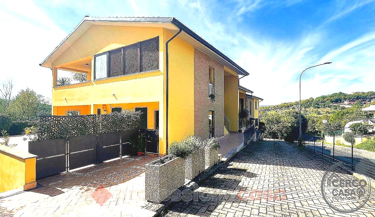 TRILOCALE VENDITA CORCIANO