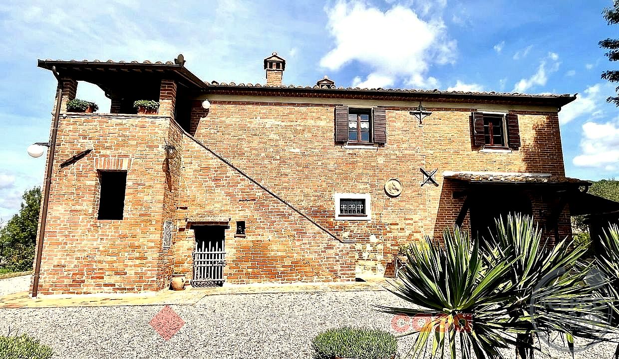 RUSTICO - CASALE VENDITA CASTIGLIONE DEL LAGO