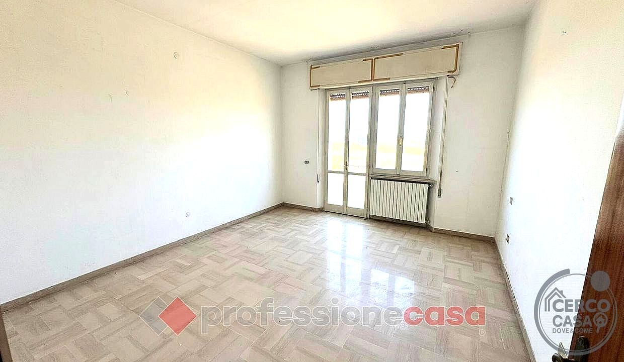 QUADRILOCALE VENDITA ASSISI · foto 23