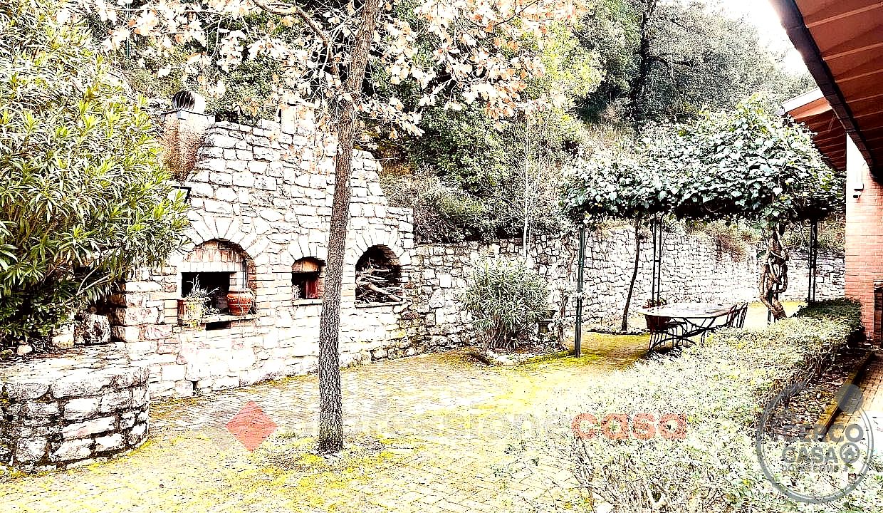 VILLA BIFAMILIARE VENDITA PERUGIA · foto 2