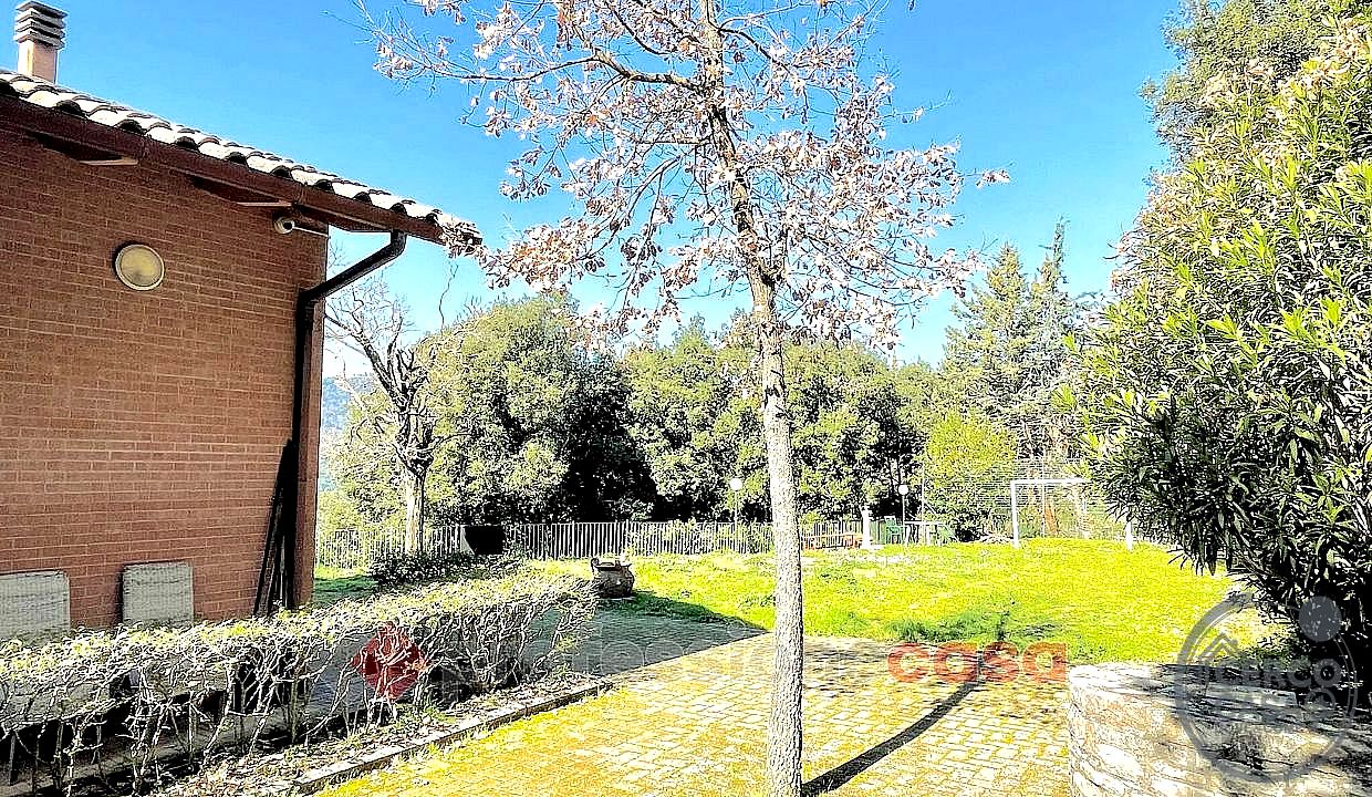VILLA BIFAMILIARE VENDITA PERUGIA · foto 7