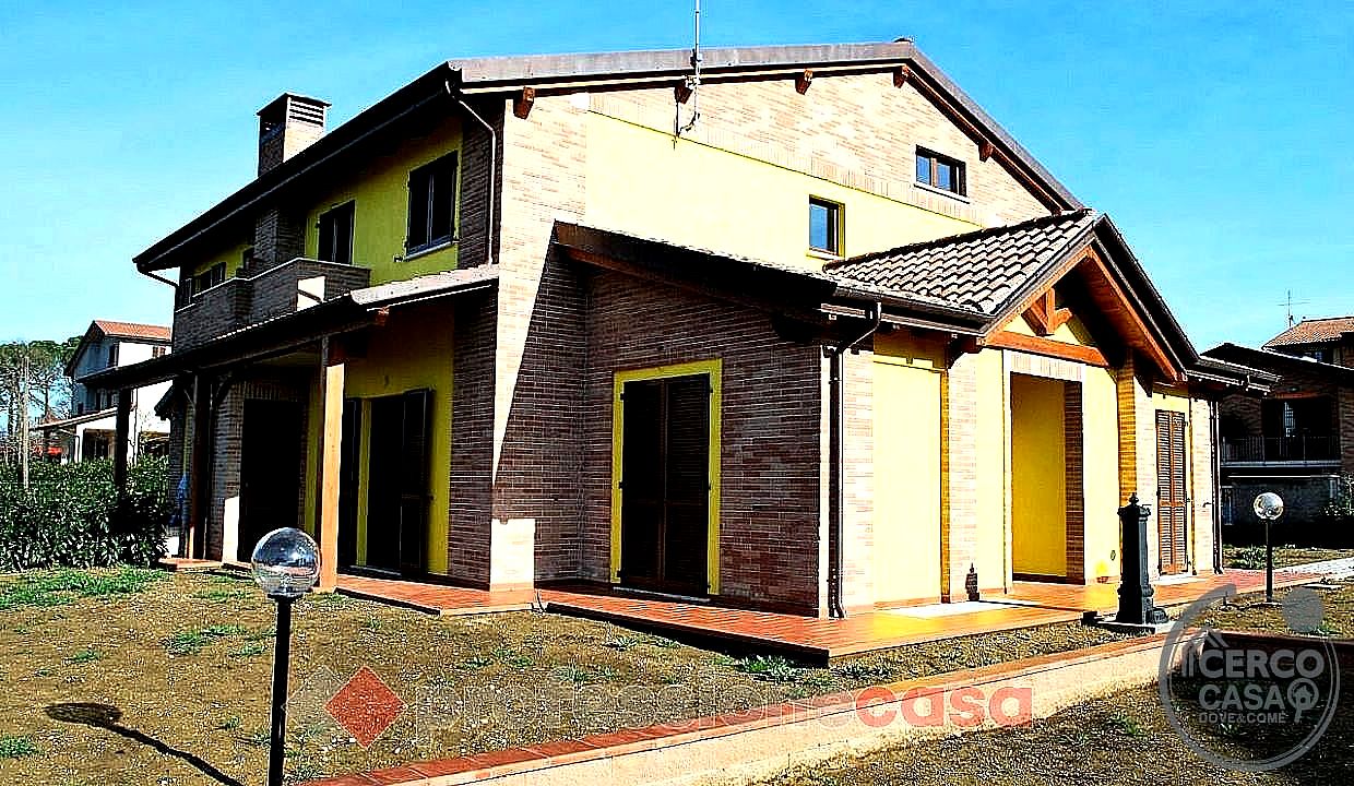 VILLA BIFAMILIARE VENDITA MARSCIANO