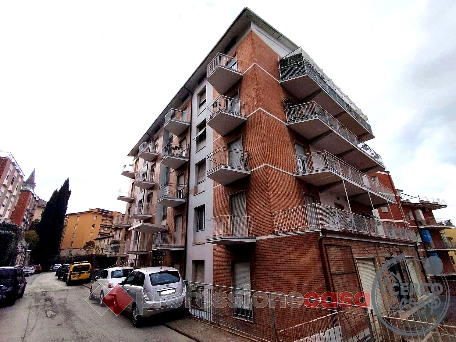 MONOLOCALE VENDITA PERUGIA - Perugia