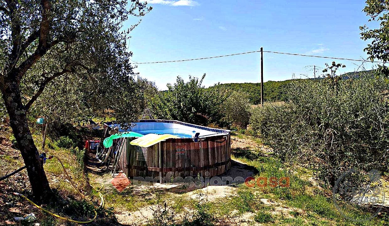 BIFAMILIARE VENDITA PERUGIA COLLE UMBERTO · foto 3