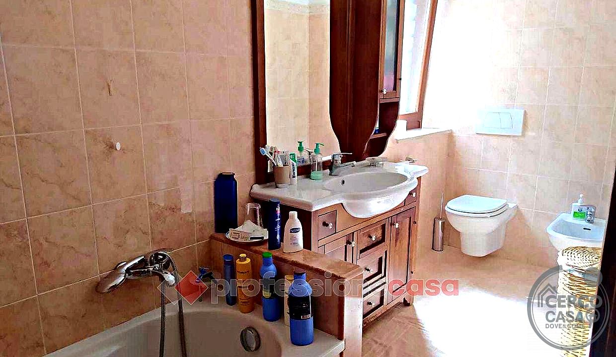 BIFAMILIARE VENDITA PERUGIA COLLE UMBERTO · foto 6