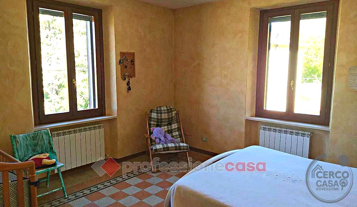 BIFAMILIARE VENDITA PERUGIA COLLE UMBERTO · foto 7