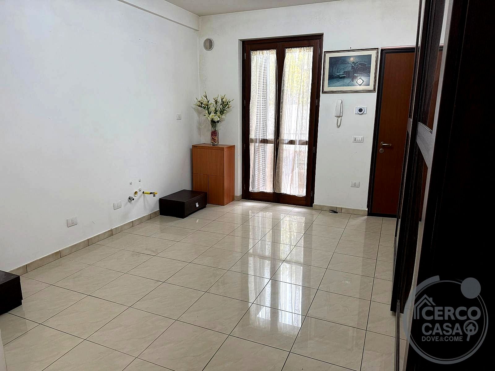 VILLA A SCHIERA VENDITA STRONCONE · foto 7