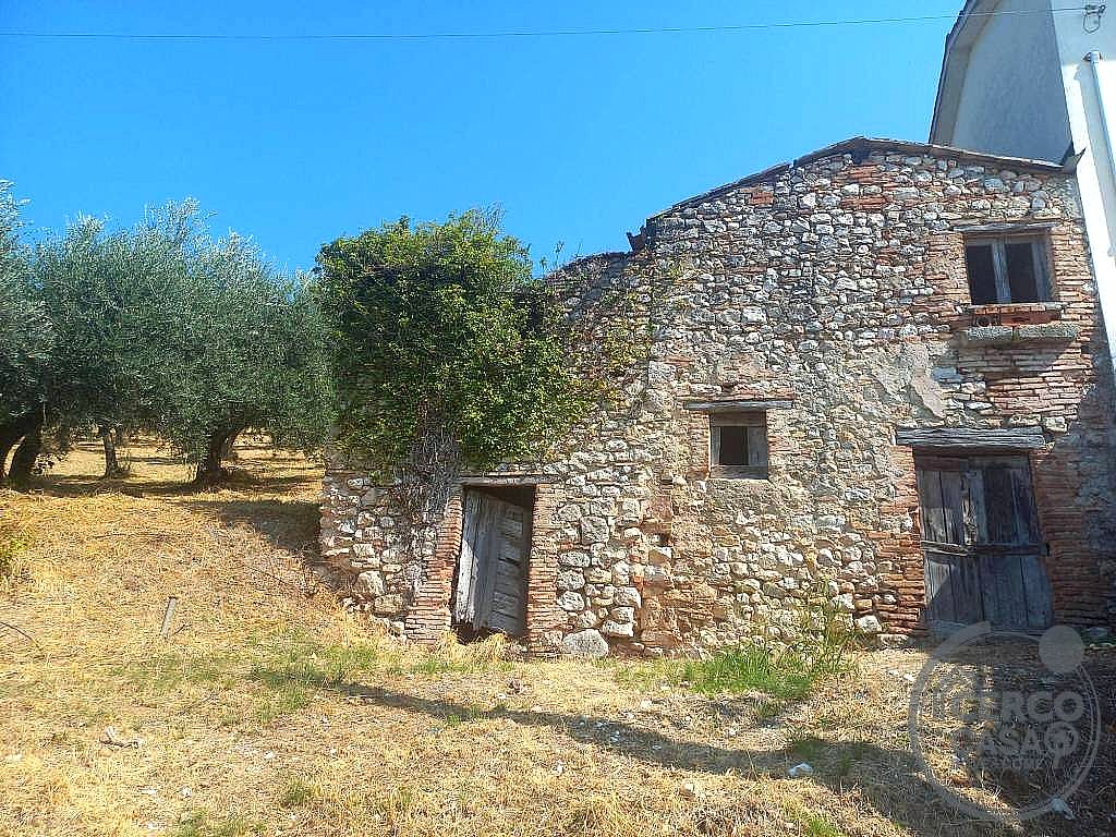 RUSTICO - CASALE VENDITA TERNI SAN ROCCO