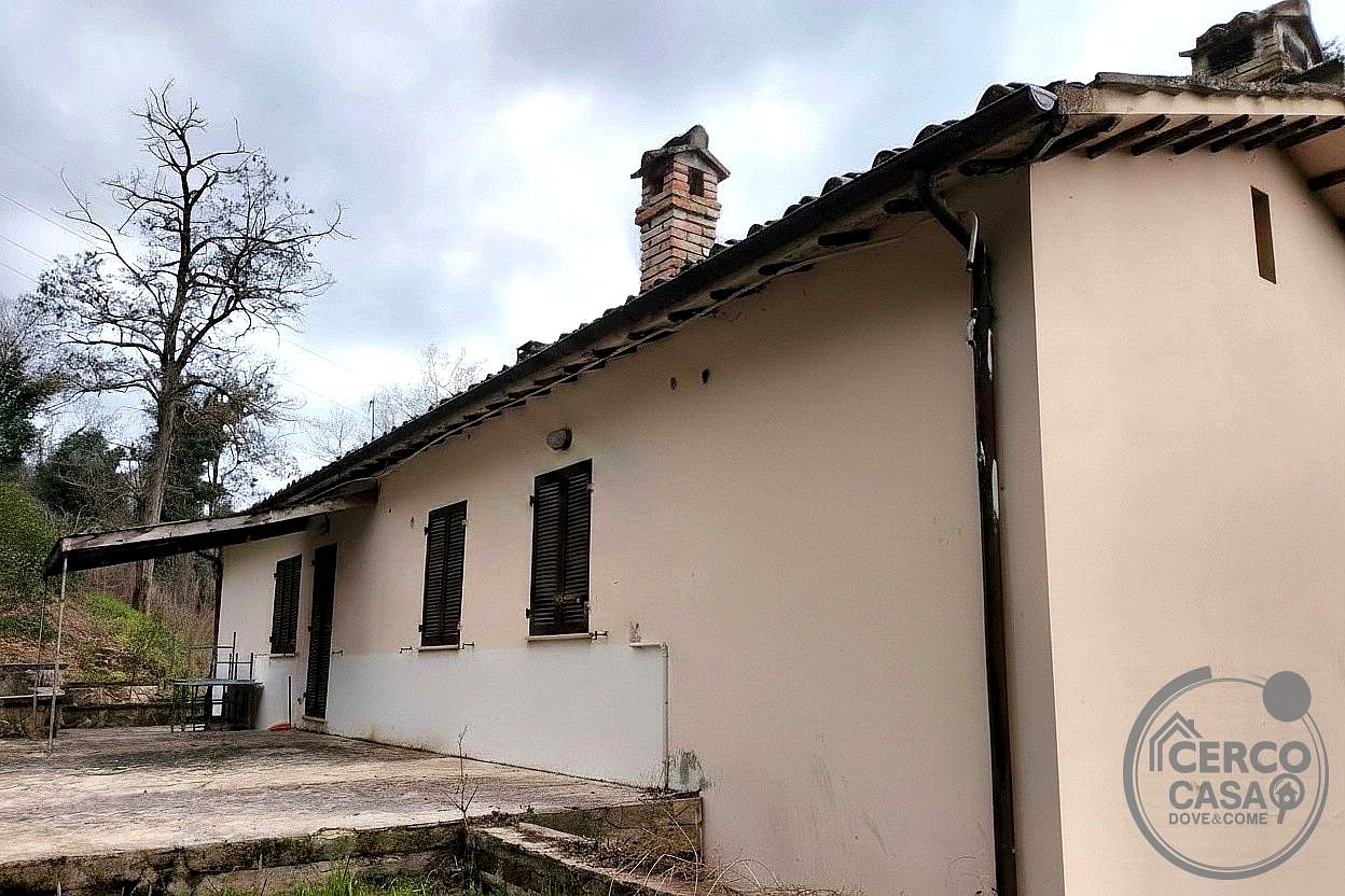 VILLA VENDITA NARNI · foto 2