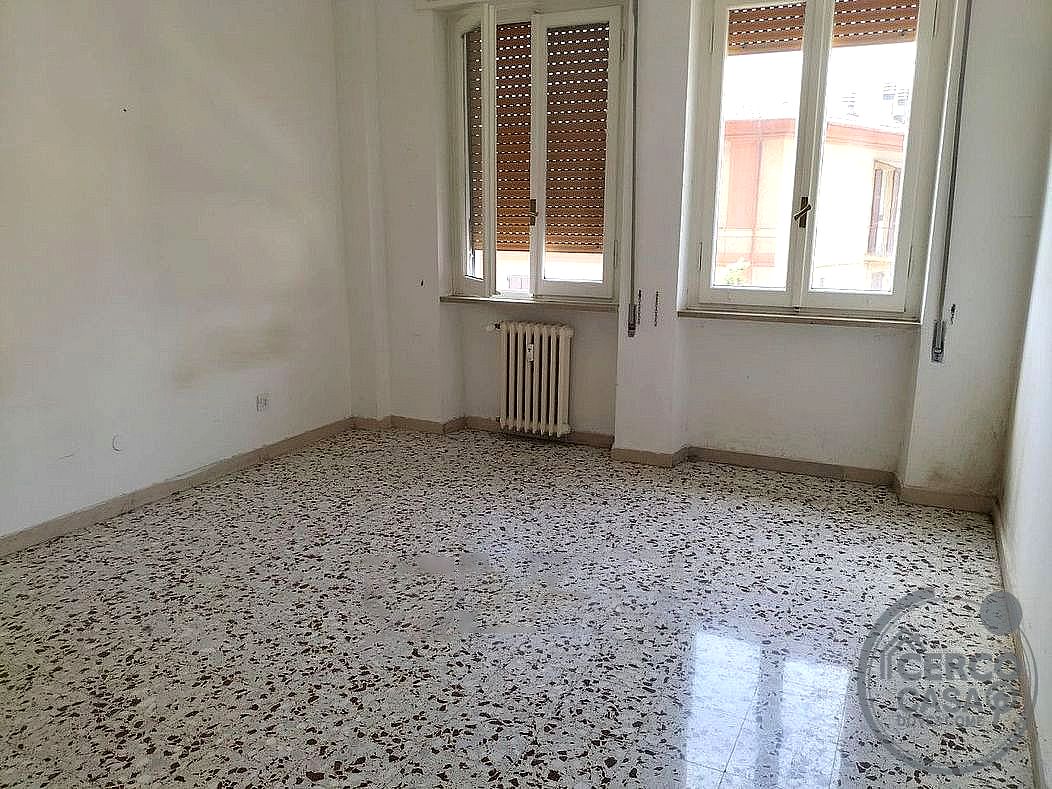 BILOCALE VENDITA TERNI CENTRO STORICO · foto 2