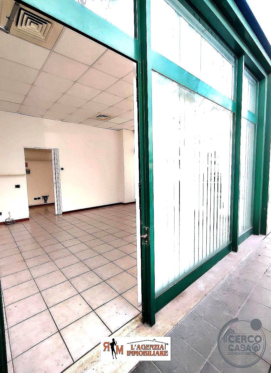 NEGOZIO VENDITA TERNI SEMICENTRO - Terni