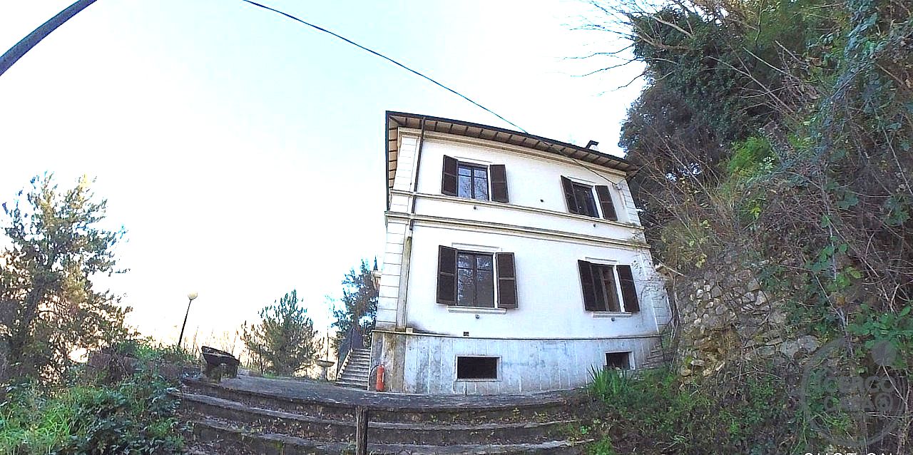 VILLA VENDITA NARNI · foto 2