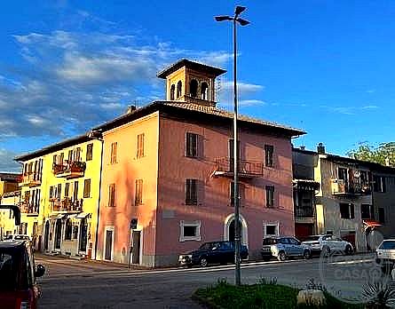 PALAZZO VENDITA PERUGIA SANTA MARIA ROSSA