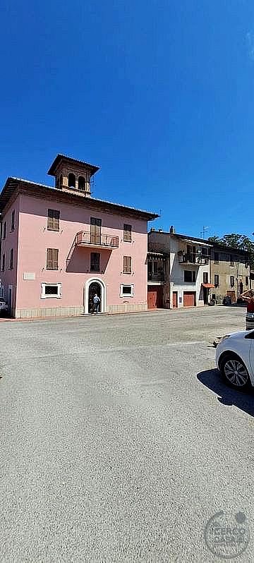PALAZZO VENDITA PERUGIA SANTA MARIA ROSSA · foto 3