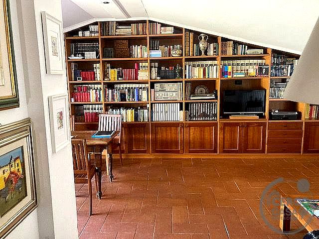 VILLA PORZIONE VENDITA PERUGIA LACUGNANO · foto 1