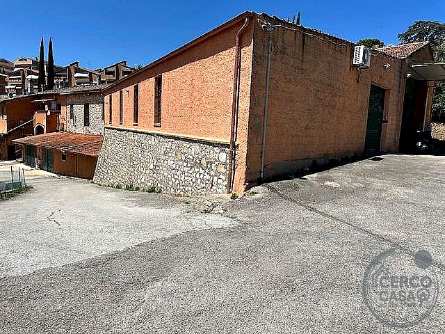 LABORATORIO VENDITA PERUGIA SAN MARCO · foto 2