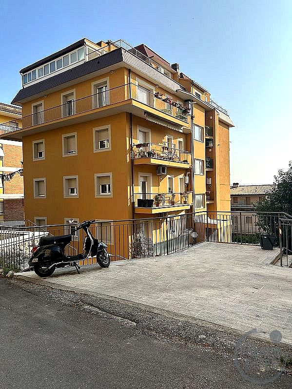 APPARTAMENTO VENDITA PERUGIA ZONA XX SETTEMBRE · foto 2