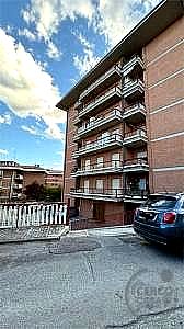 4 O PIÙ LOCALI VENDITA PERUGIA · foto 32
