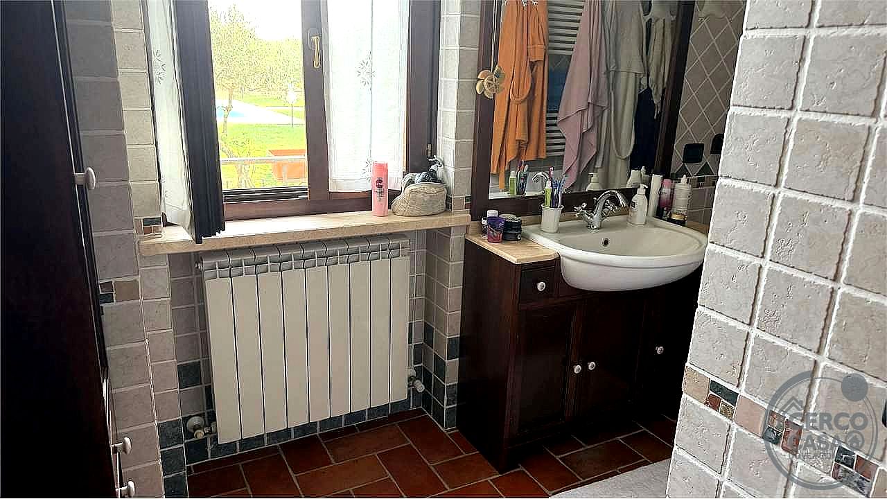 VILLA BIFAMILIARE VENDITA TORGIANO · foto 12