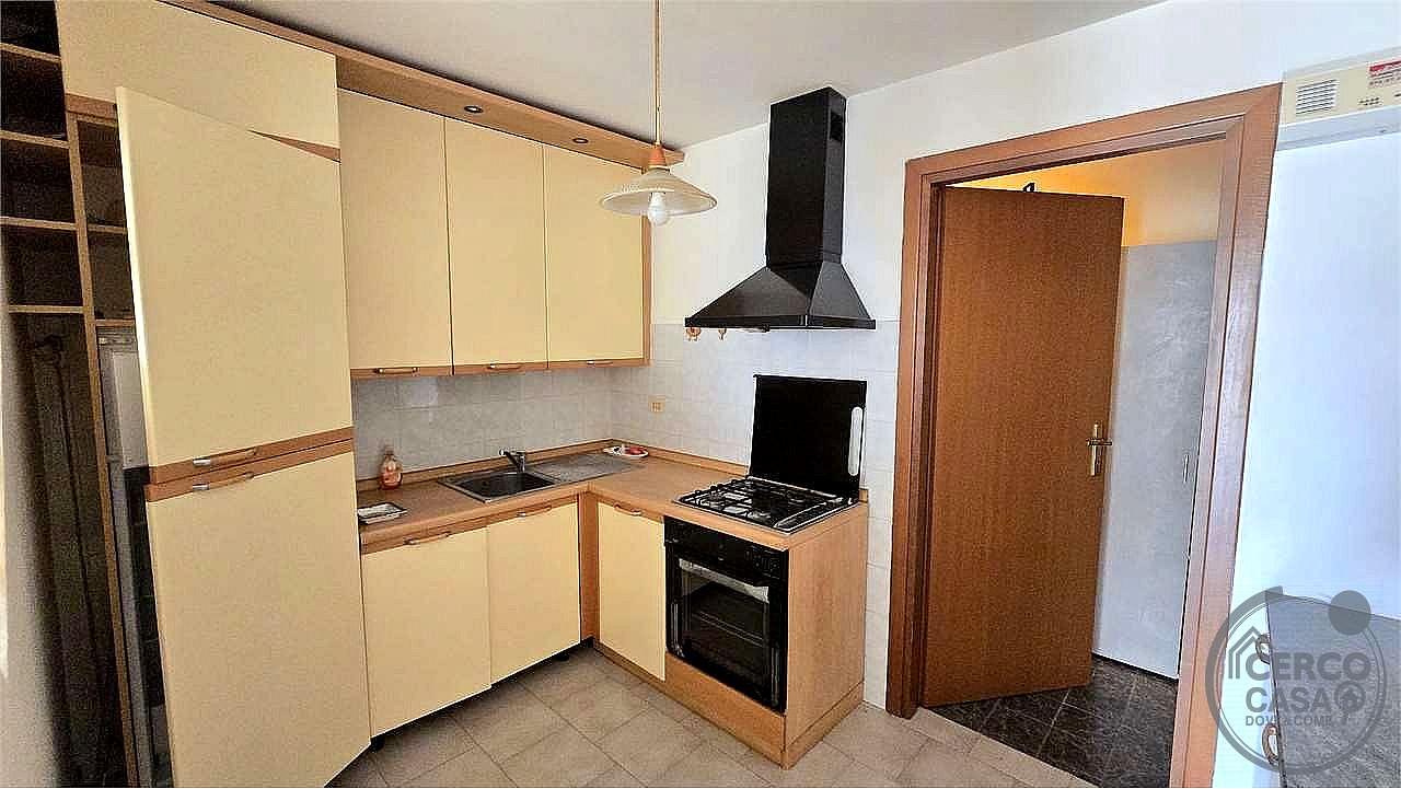 VILLA A SCHIERA VENDITA PERUGIA LACUGNANO · foto 23