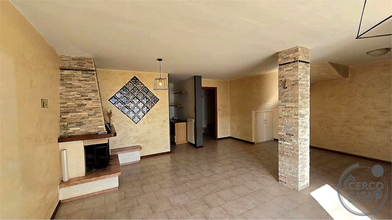 VILLA A SCHIERA VENDITA PERUGIA LACUGNANO · foto 27