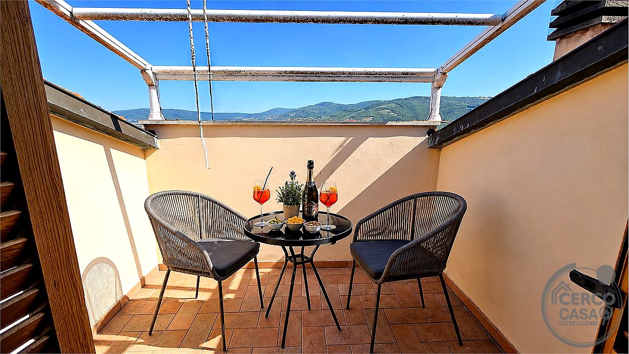 VILLA A SCHIERA VENDITA PANICALE TAVERNELLE · foto 12