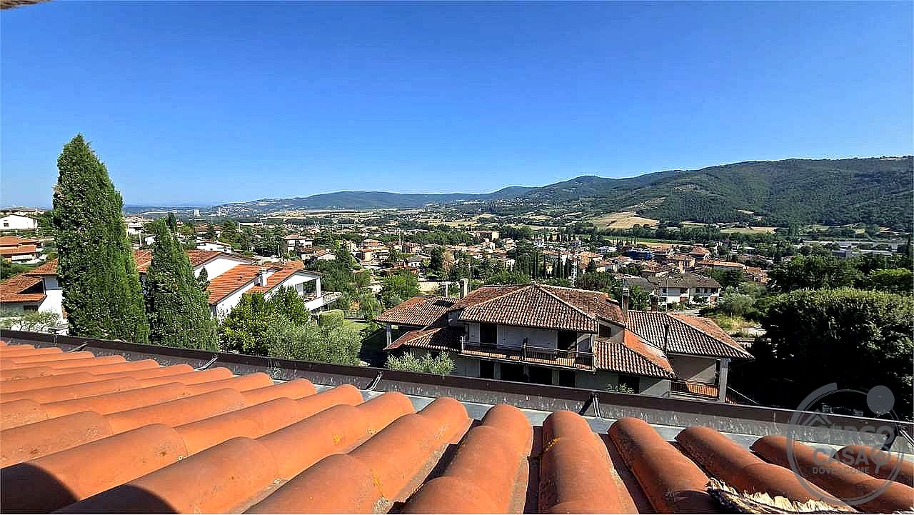 VILLA A SCHIERA VENDITA PANICALE TAVERNELLE · foto 13