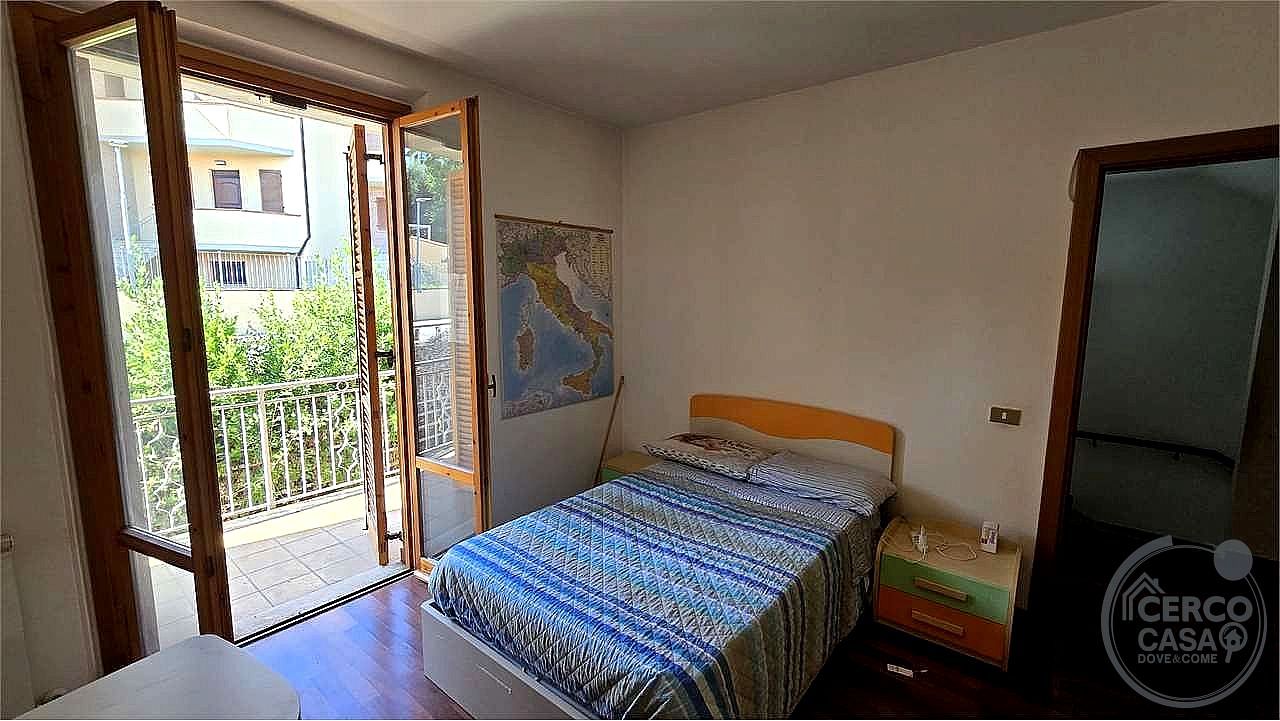 VILLA A SCHIERA VENDITA PANICALE TAVERNELLE · foto 29