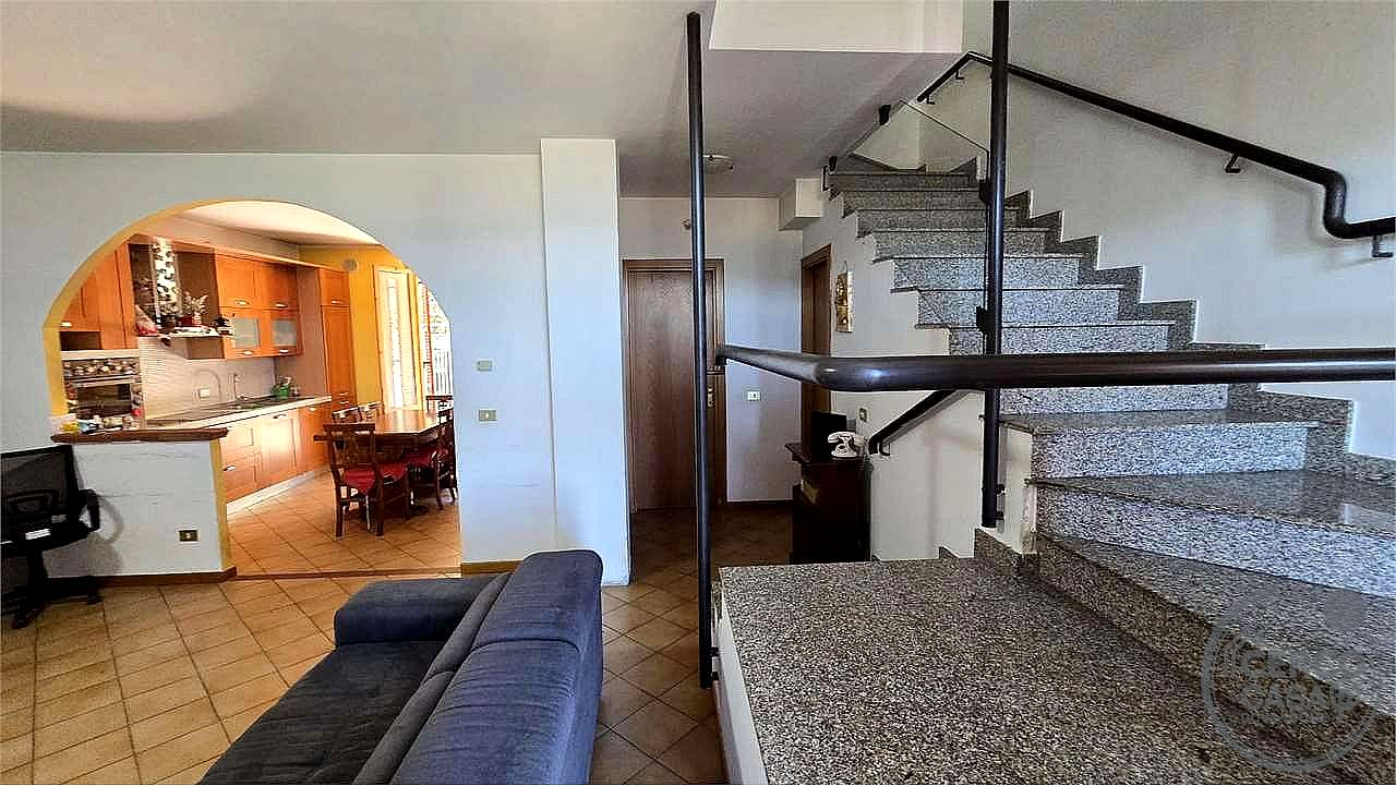 VILLA A SCHIERA VENDITA PANICALE TAVERNELLE · foto 37