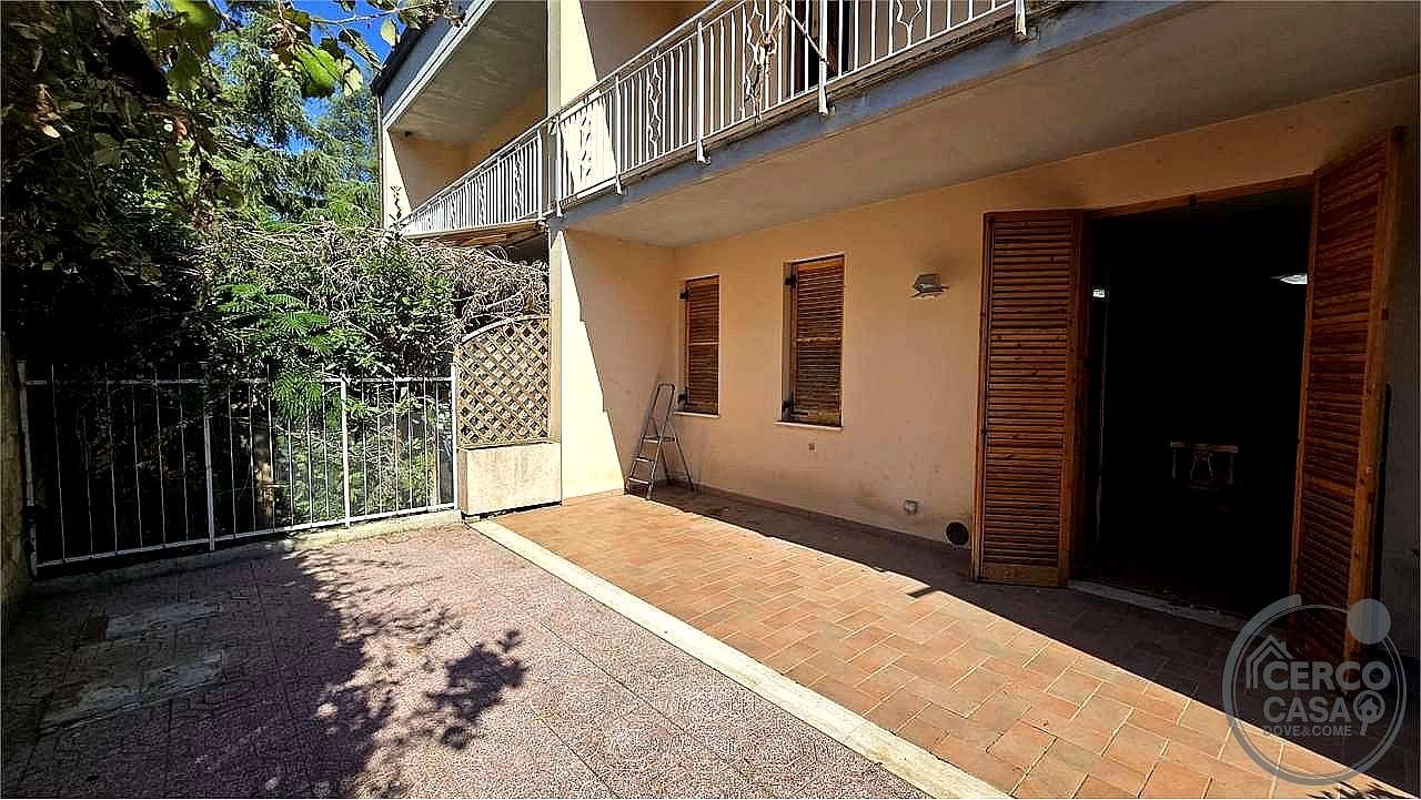 VILLA A SCHIERA VENDITA PANICALE TAVERNELLE · foto 40