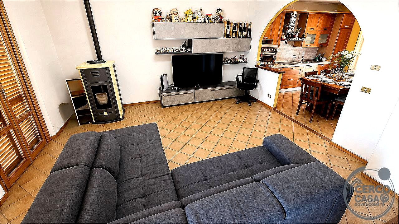 VILLA A SCHIERA VENDITA PANICALE TAVERNELLE