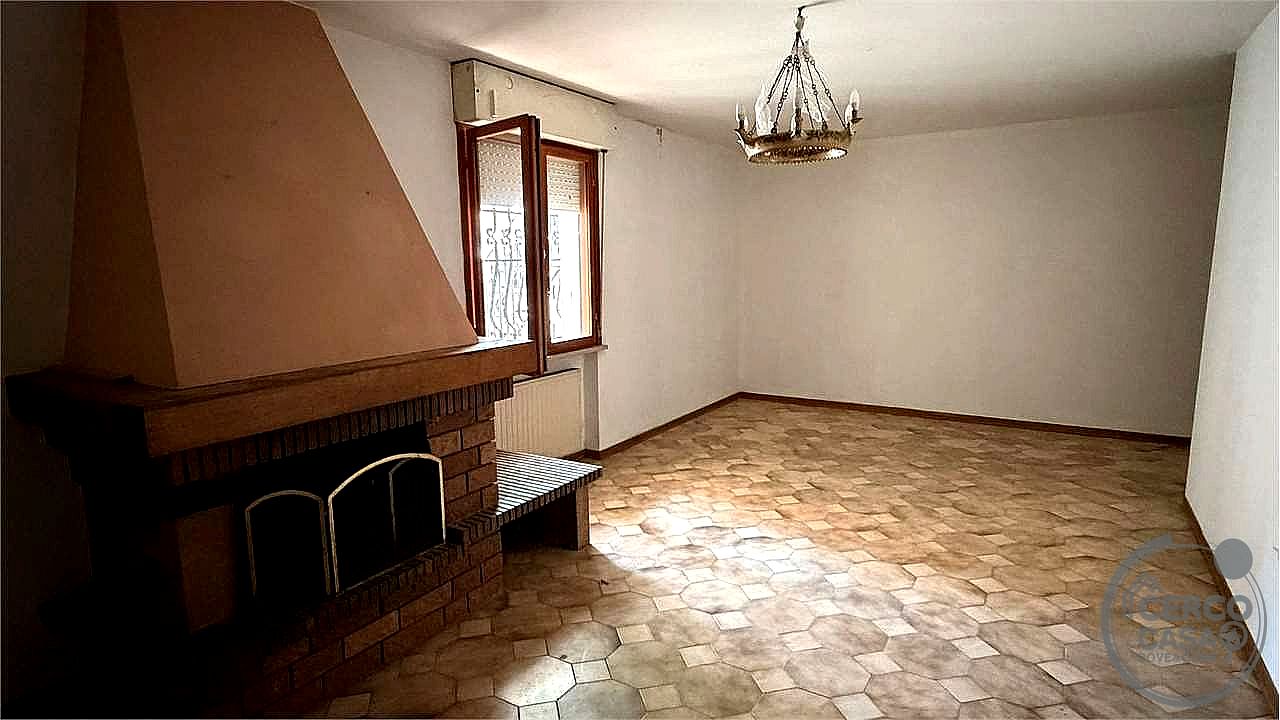 VILLA VENDITA PERUGIA LACUGNANO · foto 37