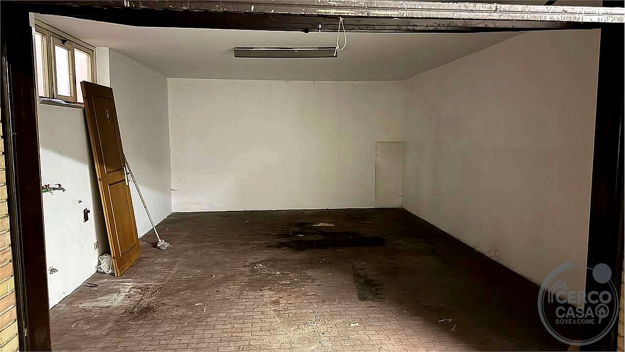 VILLA VENDITA PERUGIA LACUGNANO · foto 39