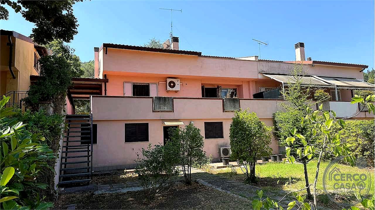 VILLA VENDITA PERUGIA LACUGNANO · foto 40