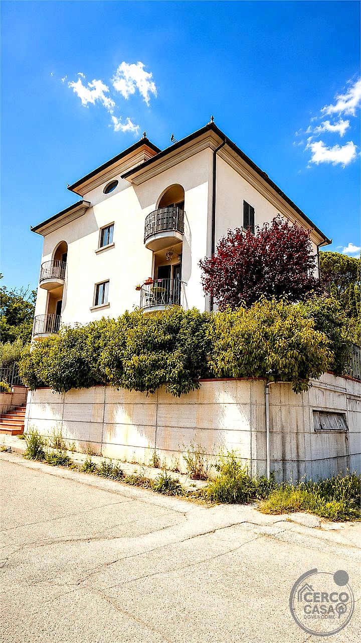 APPARTAMENTO VENDITA PASSIGNANO SUL TRASIMENO · foto 4