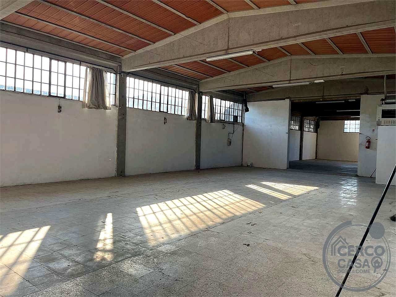 CAPANNONE AFFITTO CITTÀ DI CASTELLO · foto 12