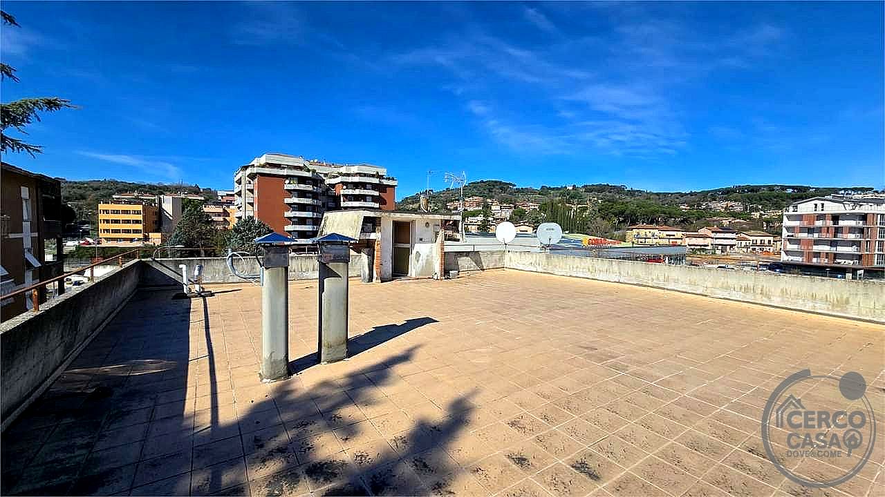 4 O PIÙ LOCALI VENDITA PERUGIA PONTE SAN GIOVANNI · foto 11
