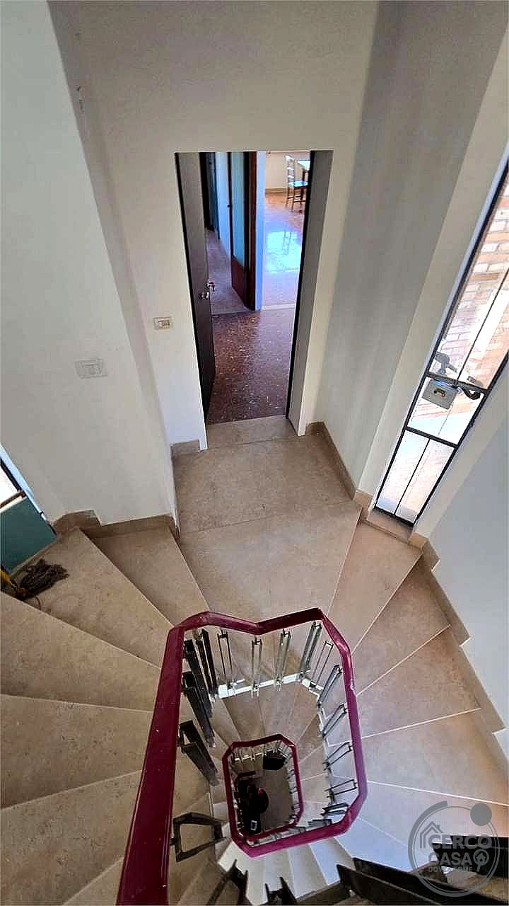 4 O PIÙ LOCALI VENDITA PERUGIA PONTE SAN GIOVANNI · foto 19