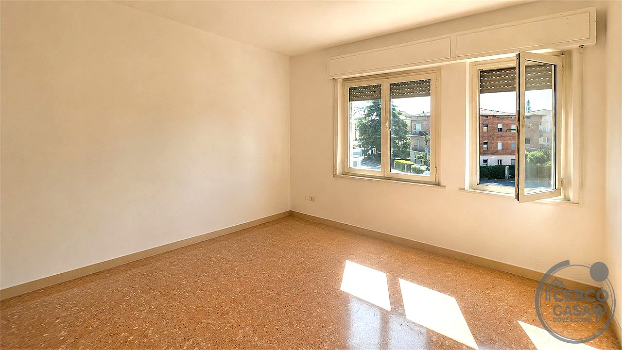 4 O PIÙ LOCALI VENDITA PERUGIA PONTE SAN GIOVANNI · foto 22