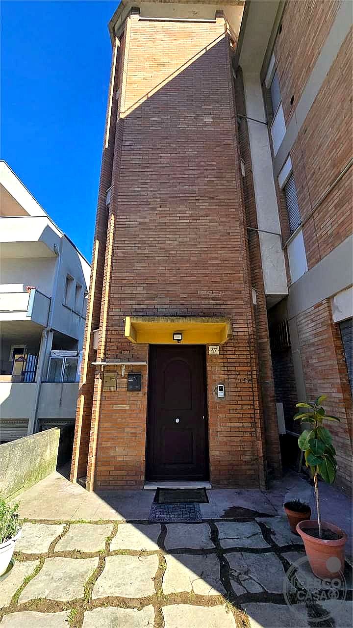 4 O PIÙ LOCALI VENDITA PERUGIA PONTE SAN GIOVANNI · foto 5